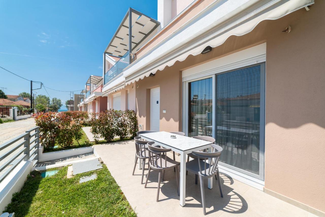 Apartamento Dionysos Residential Complex Ofrínion Exterior foto